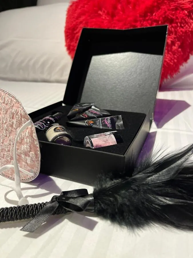 Suite Romantique Avec Ambiance Cocooning Saint-Genet-Lerpt